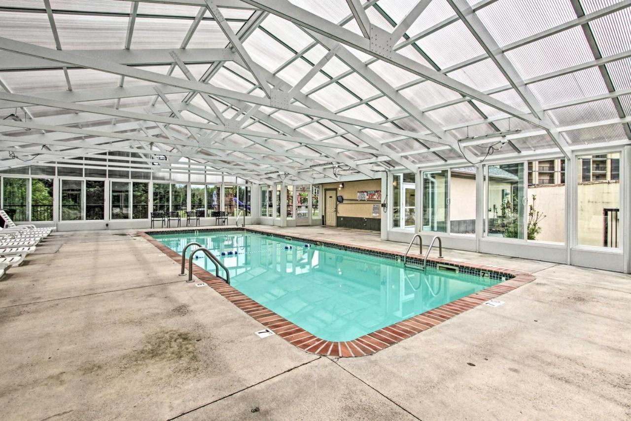 Downtown Pigeon Forge Condo With Pool Access! 外观 照片