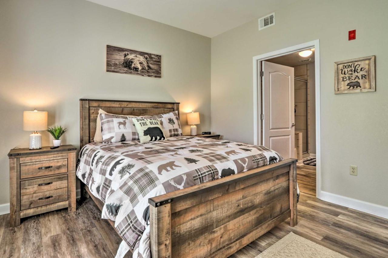 Downtown Pigeon Forge Condo With Pool Access! 外观 照片