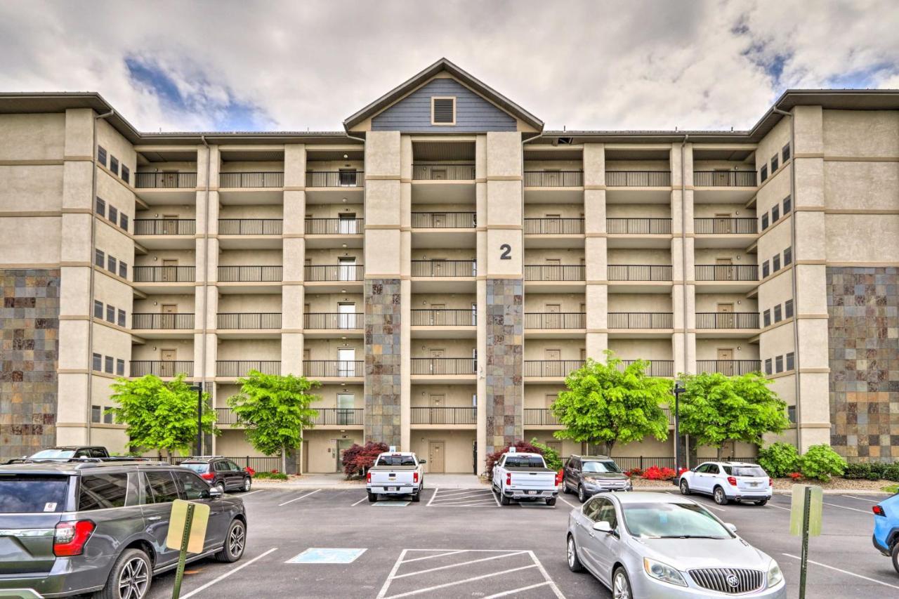 Downtown Pigeon Forge Condo With Pool Access! 外观 照片